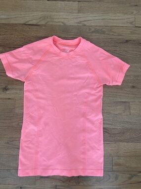 Tek Gear workout top